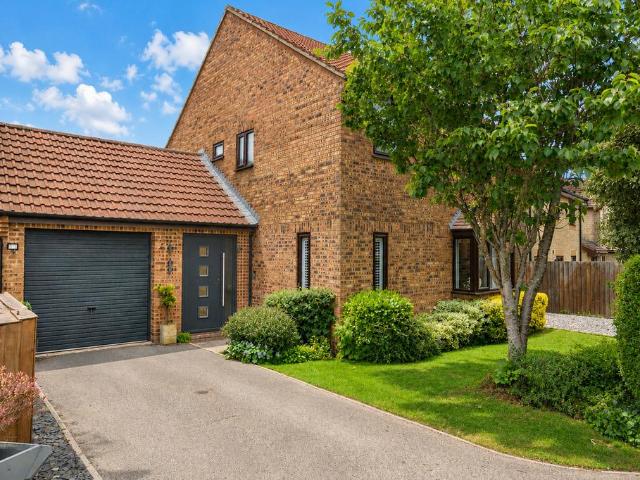 House for sale in Bradley Stoke