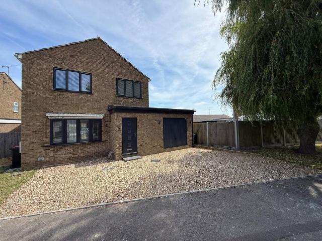 House for sale in Dumpton, Acol
