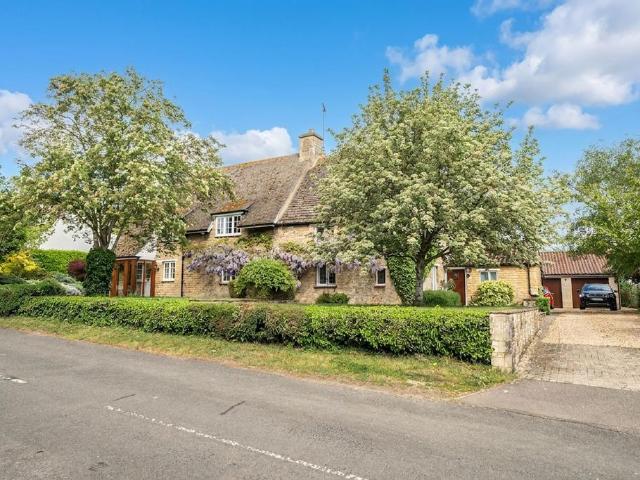 House for sale in Peterborough