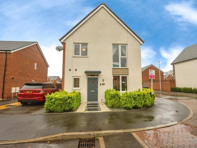 House for sale in Meon Vale, Alderminster