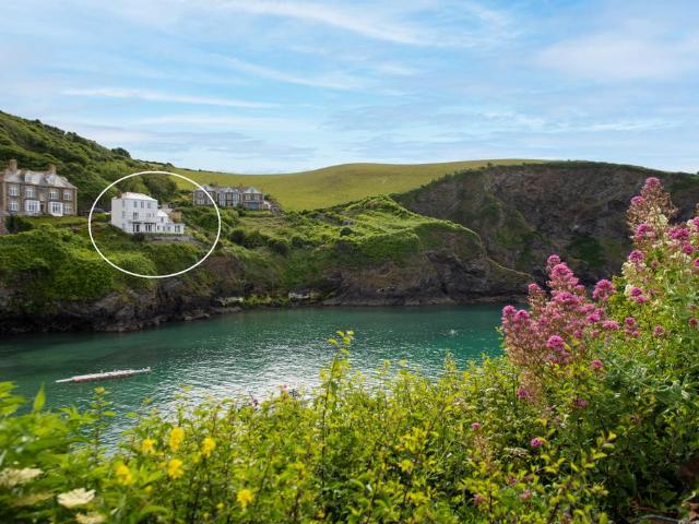 House for sale in Port Gaverne, Cornwall