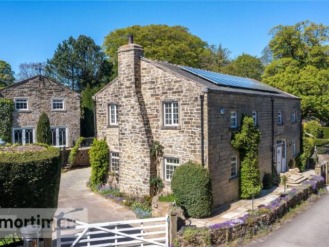 House for sale in Pleasington