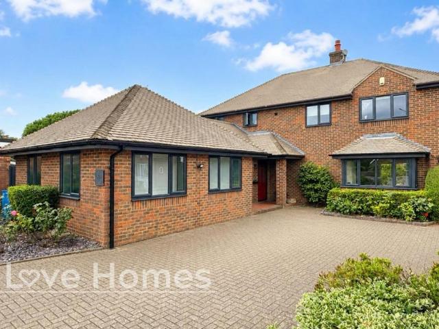 House for sale in Flitwick, Bedfordshire