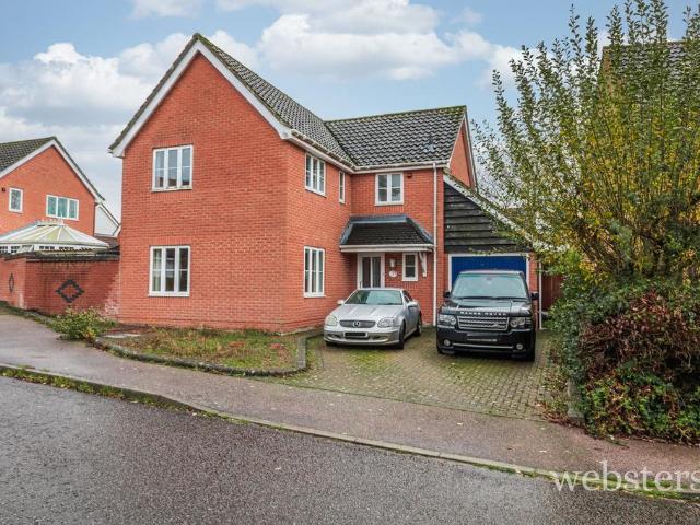 House for sale in Crostwick, Norfolk