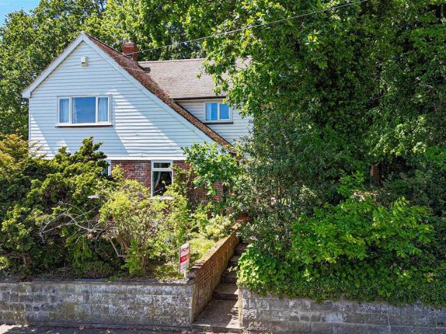 House for sale in Blacklands, Guestling Green