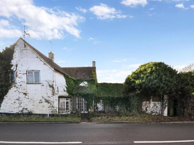 House for sale in Barholm, Lincolnshire