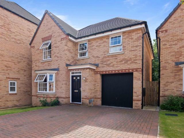 House for sale in Wharncliffe Side, Sheffield