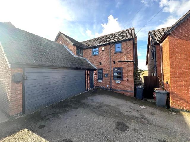 House for sale in Thringstone, Leicestershire