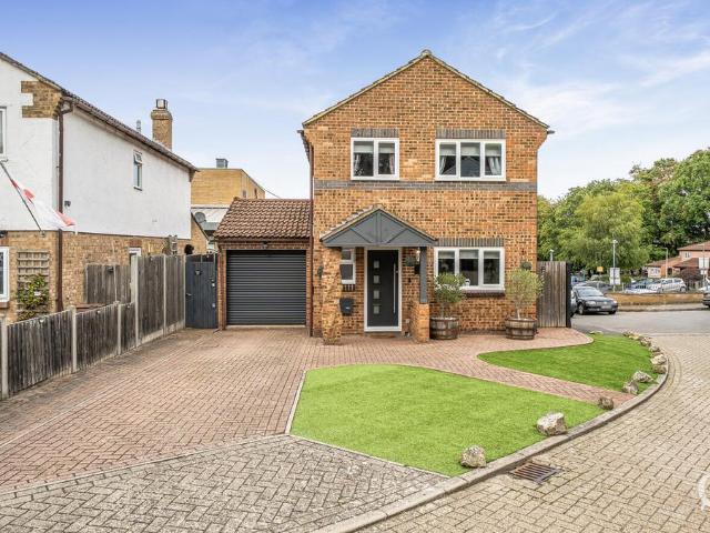 House for sale in Walderslade, Chatham
