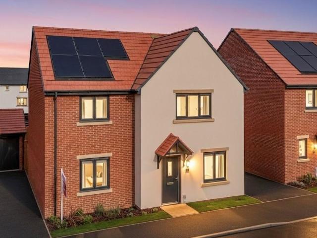 House for sale in Camp Hill, Warwickshire
