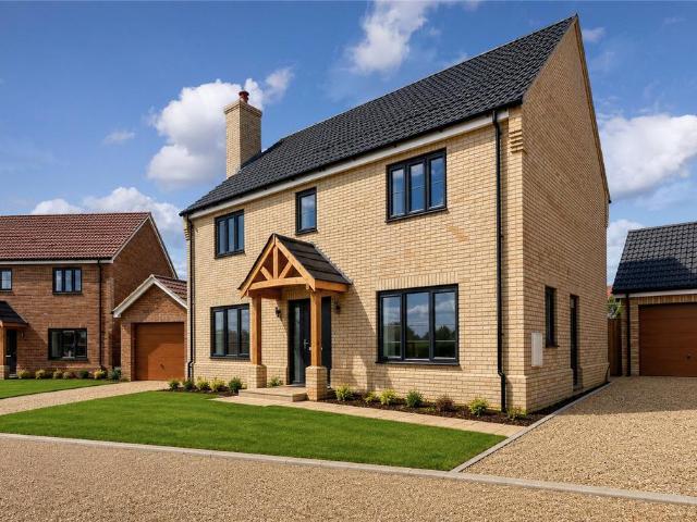 House for sale in Newton Flotman, Burgh St Peter