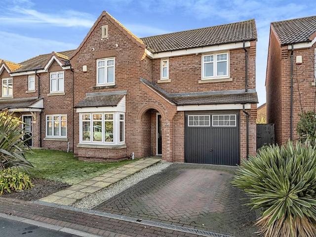 House for sale in Kirk Sandall, South Yorkshire