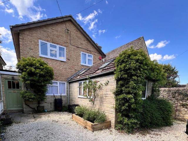 House for sale in Evershot, Oxfordshire