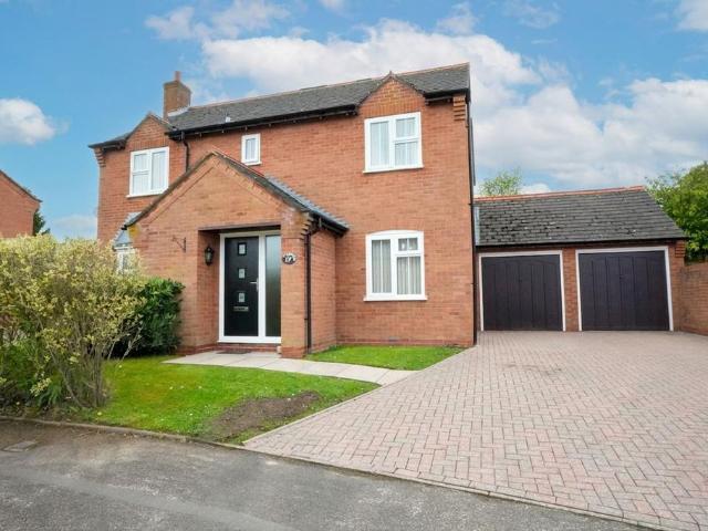 House for sale in Shirley, West Midlands