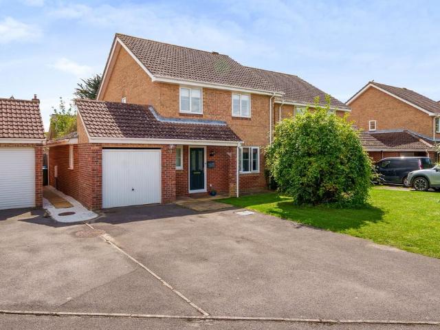 House for sale in Clapham, West Sussex