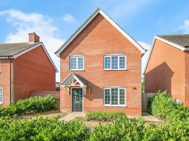 House for sale in Dale Hill, Essex