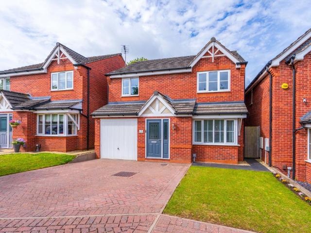 House for sale in Foxholes, Rushock