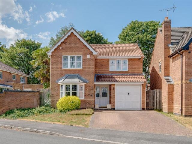 House for sale in Moortown, West Yorkshire