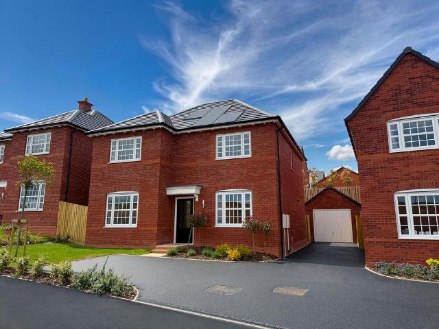 House for sale in Green Close, Warwickshire