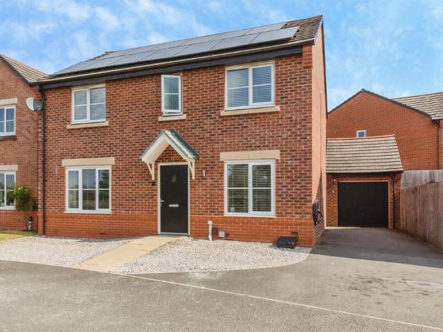 House for sale in Littler, Winsford