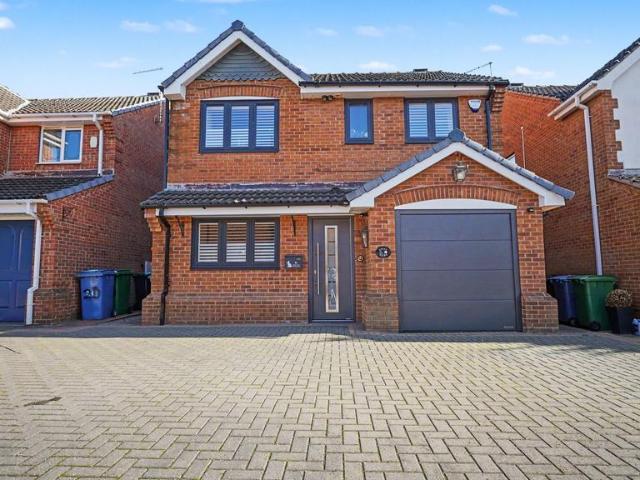 House for sale in Potters Corner, East Midlands