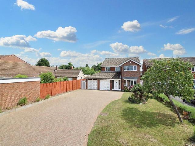 House for sale in Bedgrove, Aylesbury