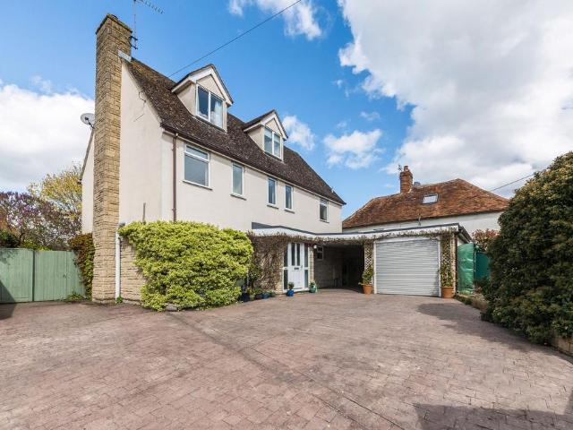 House for sale in Dromore, Oxfordshire