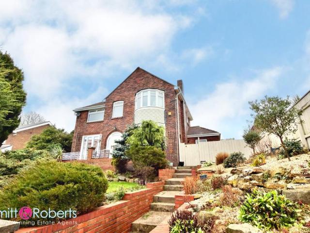 House for sale in Newbottle, Tyne And Wear