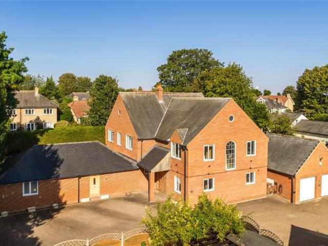 House for sale in King's Walden, Hertfordshire