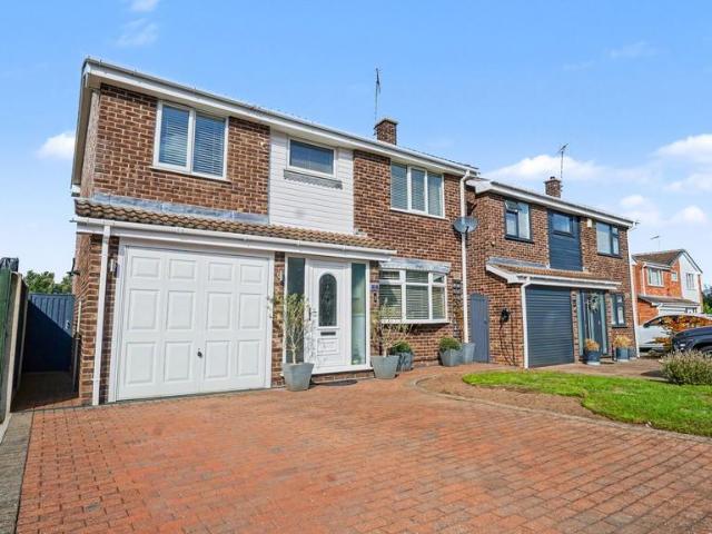 House for sale in Potters Corner, East Midlands