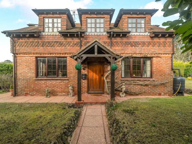 House for sale in Beacon Hill, Waverley