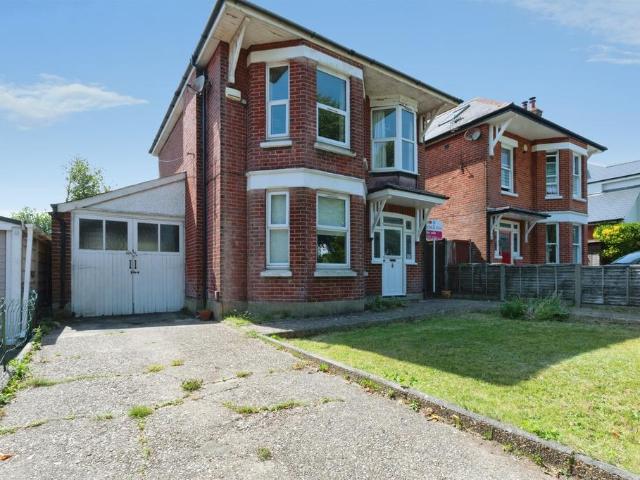 House for sale in Charminster, Bournemouth