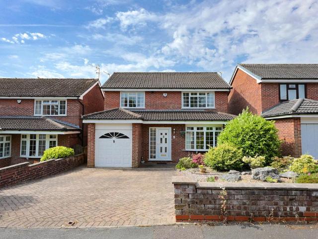House for sale in Gathurst, Wigan