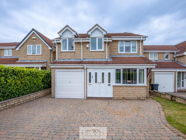 House for sale in Aston cum Aughton, Aughton