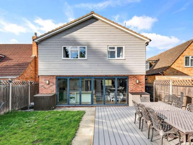 House for sale in Row Town, Surrey