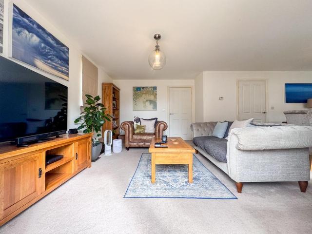 House for sale in Patchway, South Gloucestershire