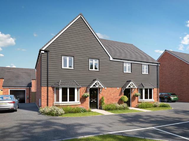 House for sale in Houghton Regis, Bedfordshire
