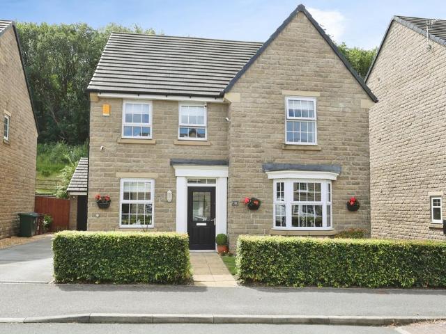 House for sale in Cullingworth, West Yorkshire