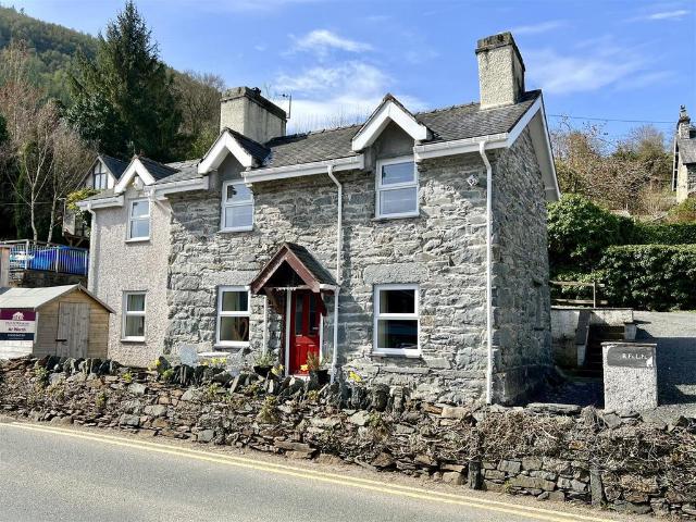 House for sale in Trefriw, Wales