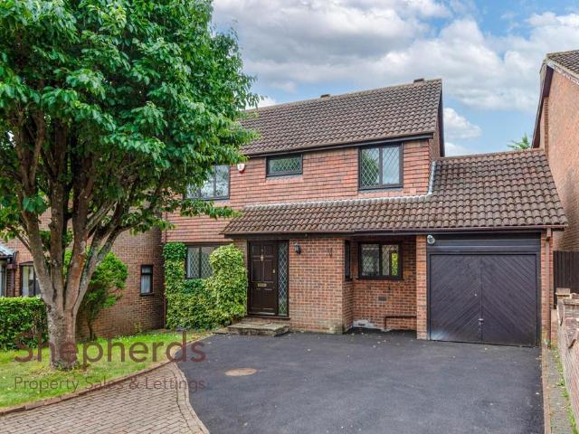 House for sale in Broxbourne, Hertfordshire
