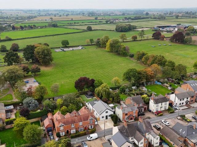 House for sale in Stanford On Avon, Leicestershire