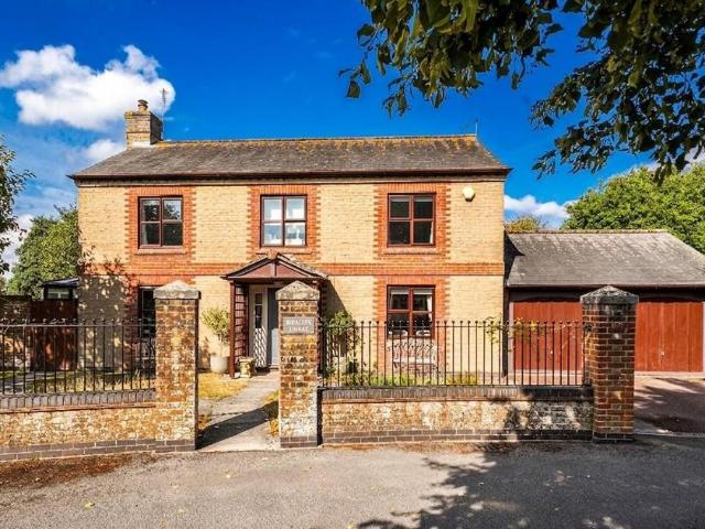 House for sale in Pewsey, Wiltshire