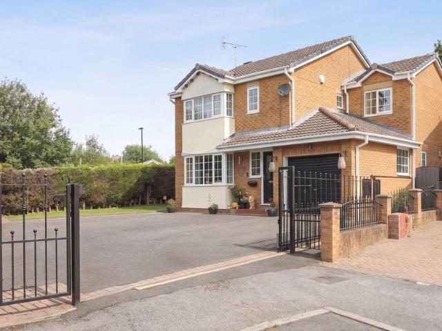House for sale in Hackenthorpe, Sheffield