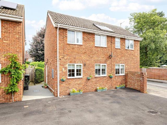 House for sale in Bentfield, Duton Hill