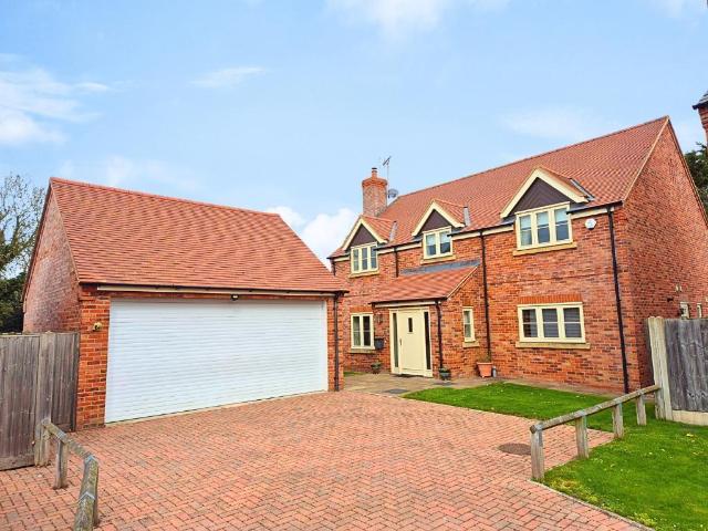 House for sale in Cobnash