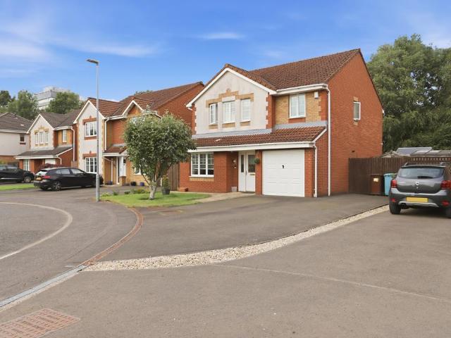 House for sale in Stepps, Scotland