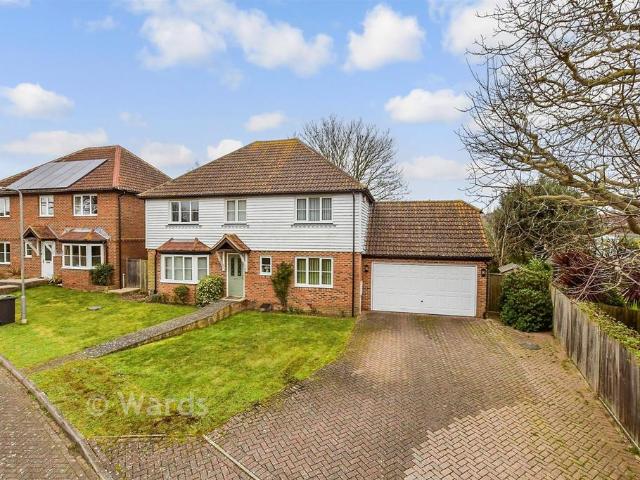 House for sale in Dumpton, Acol