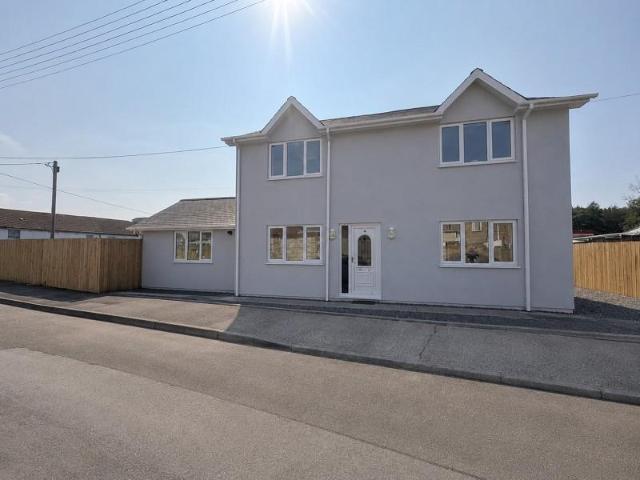 House for sale in Glynneath, Glyn-neath