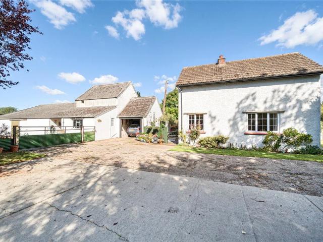 Land for sale in Bedingfield, Suffolk