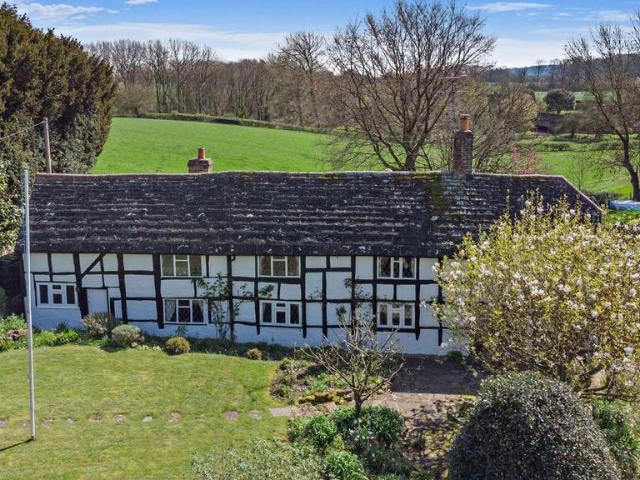 House for sale in Horsham, West Sussex